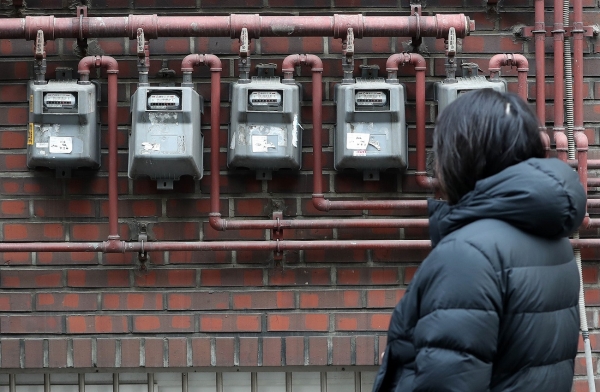 서울 중구의 한 주택가에 가스계량기가 설치돼있다. 사진제휴=뉴스1