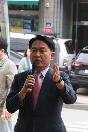 이성헌 전 의원 ‘서대문구청의 불법·편법 행정 규탄대회 개최’